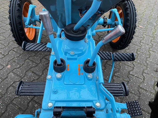 1967 lamborghini 1r oldtimer tractor - afbeelding 37 van  90