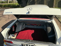 1967 mercedes-benz 200-280 (w115) 200 d personenauto - afbeelding 3 van  25