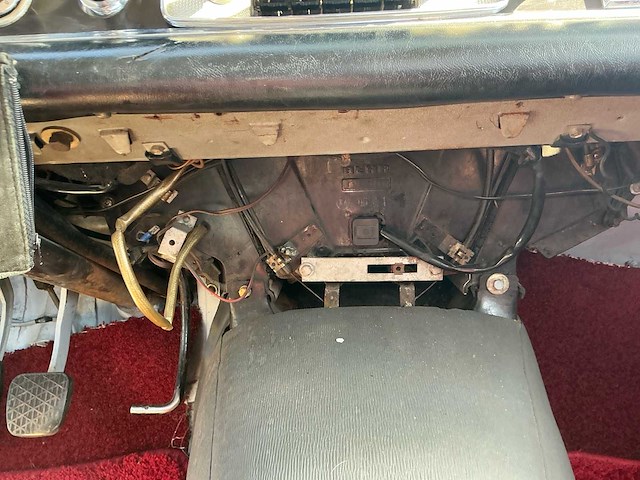 1967 mercedes-benz 200-280 (w115) 200 d personenauto - afbeelding 13 van  25