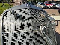 1967 mercedes-benz 200-280 (w115) 200 d personenauto - afbeelding 18 van  25