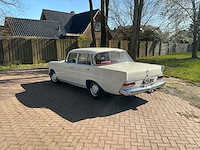 1967 mercedes-benz 200-280 (w115) 200 d personenauto - afbeelding 19 van  25