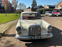 1967 mercedes-benz 200-280 (w115) 200 d personenauto - afbeelding 4 van  7