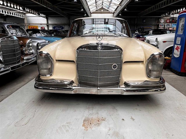 1967 mercedes-benz 300 se coupe | german luxury coupe - afbeelding 86 van  99