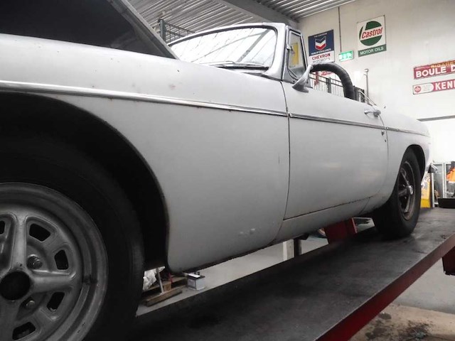 1967 mg b roadster | british classic sports car - afbeelding 20 van  53