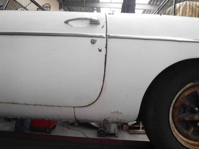 1967 mg b roadster | british classic sports car - afbeelding 25 van  53