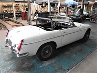 1967 mg b roadster | british classic sports car - afbeelding 33 van  53