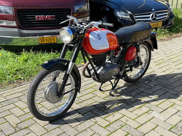 1967 mv agusta 125 - afbeelding 1 van  16