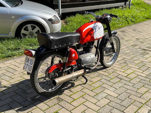 1967 mv agusta 125 - afbeelding 13 van  16