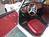 1967 triumph tr4a surrey top | british classic sports car - afbeelding 49 van  83