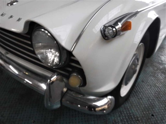 1967 triumph tr4a surrey top | british classic sports car - afbeelding 56 van  83