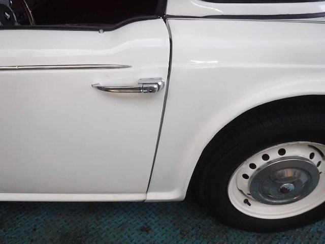 1967 triumph tr4a surrey top | british classic sports car - afbeelding 67 van  83