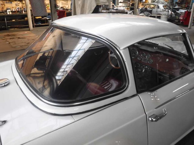 1967 triumph tr4a surrey top | british classic sports car - afbeelding 40 van  83