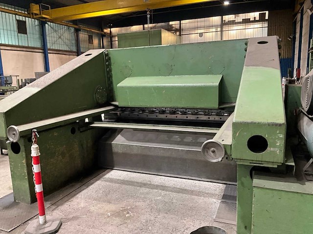 1967 wieger sws15/25/25 guillotineschaar - afbeelding 7 van  21