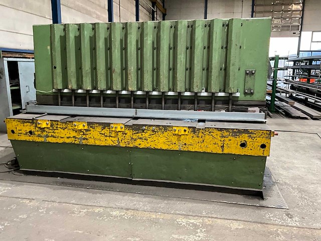 1967 wieger sws15/25/25 guillotineschaar - afbeelding 16 van  21