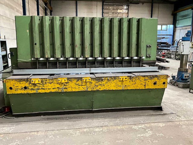 1967 wieger sws15/25/25 guillotineschaar - afbeelding 18 van  21