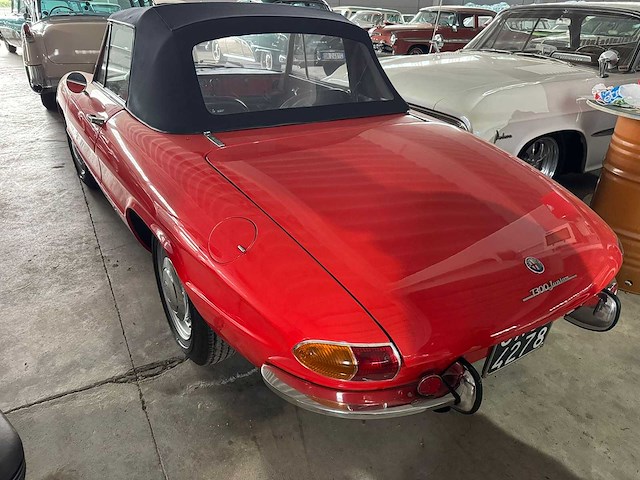 1968 alfa romeo spider 1300 duetto | italian classic roadster - afbeelding 4 van  27