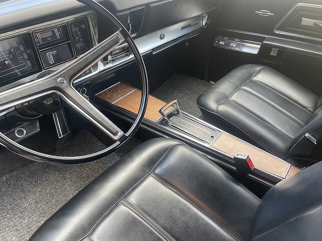 1968 buick riviera gs | american muscle luxury coupe - afbeelding 13 van  28