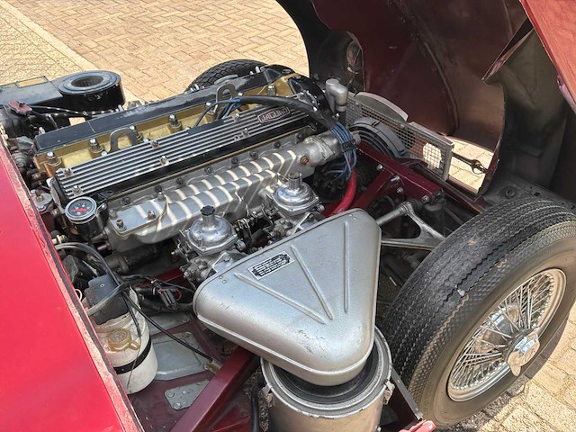 1968 jaguar 2 + 2 e-type oldtimer - afbeelding 14 van  38
