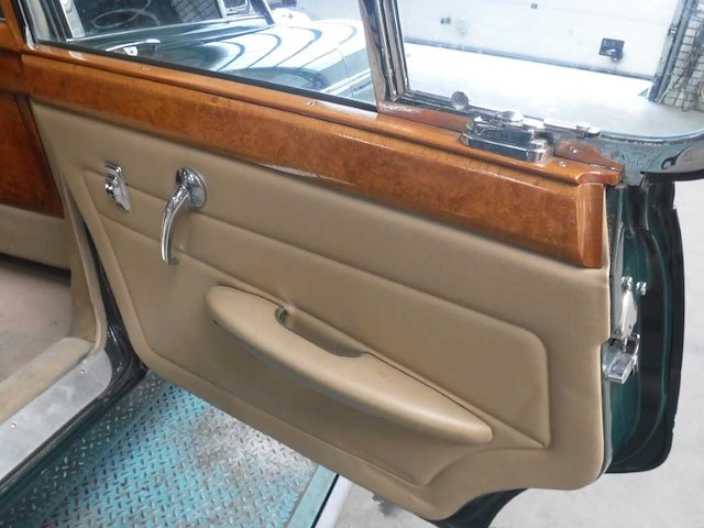 1968 jaguar 420g saloon | british luxury saloon - afbeelding 28 van  93