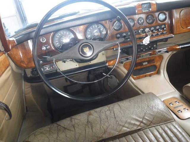 1968 jaguar 420g saloon | british luxury saloon - afbeelding 36 van  93