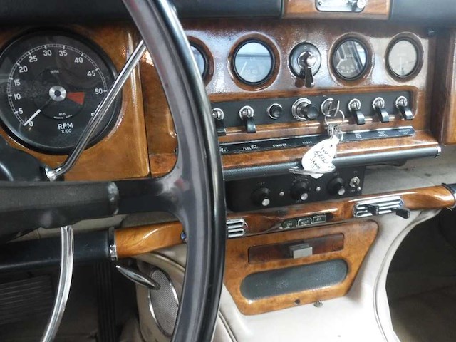 1968 jaguar 420g saloon | british luxury saloon - afbeelding 42 van  93