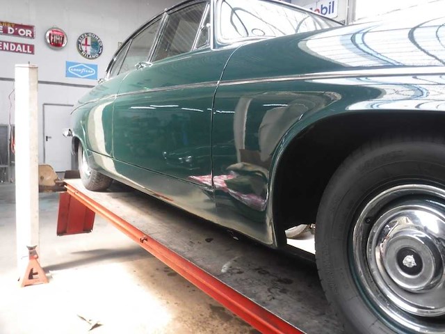 1968 jaguar 420g saloon | british luxury saloon - afbeelding 55 van  93