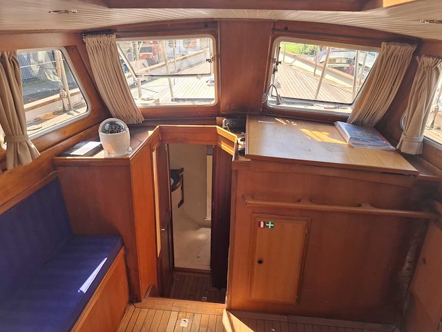 1968 lubbe vos ketch zeiljacht (refit 2007) - afbeelding 13 van  48