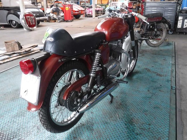 1968 moto guzzi stornello 125 sport | italian classic motorcycle - afbeelding 15 van  19