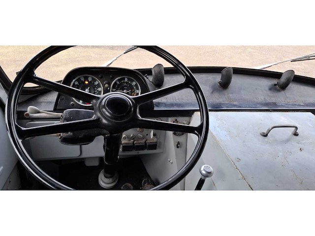 1968 saviem jl29a tank vrachtwagen (coca cola) - afbeelding 23 van  24