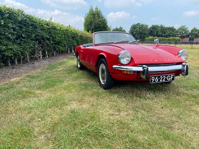 1968 triumph spitfire 1500 uniek soft top personenauto - afbeelding 2 van  10
