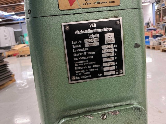 1968 wpm 300/518 hardheidtester - afbeelding 4 van  4