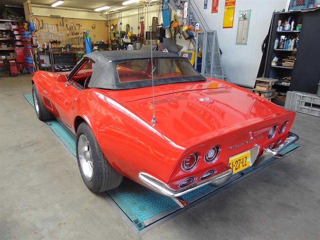 1969 chevrolet corvette roadster | american sports car - afbeelding 2 van  71