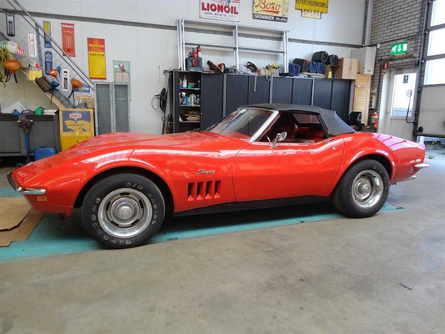 1969 chevrolet corvette roadster | american sports car - afbeelding 8 van  71