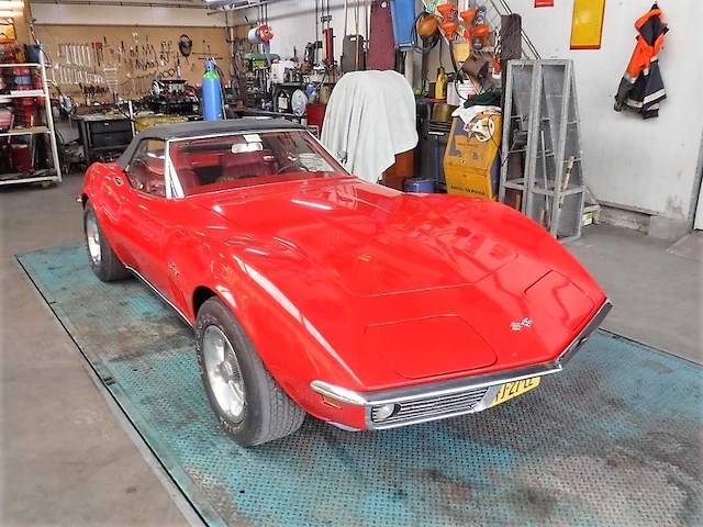 1969 chevrolet corvette roadster | american sports car - afbeelding 69 van  71