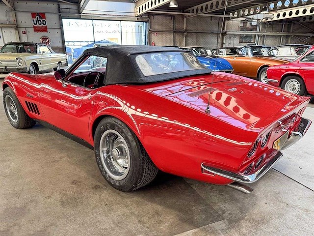 1969 chevrolet corvette roadster | american sports car - afbeelding 13 van  71