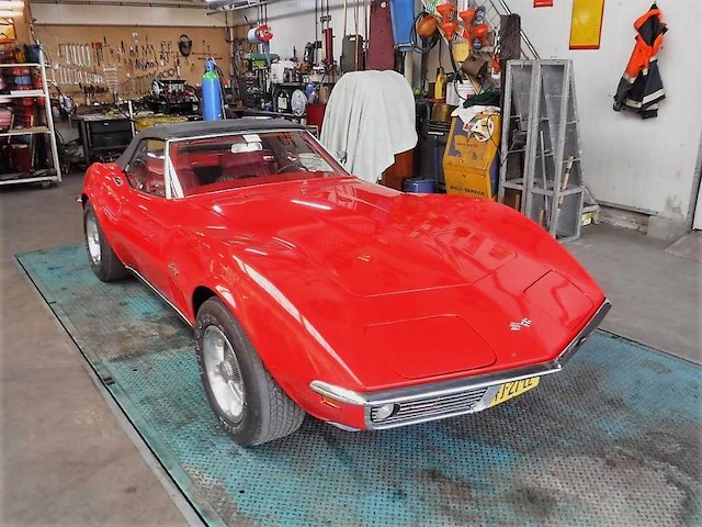 1969 chevrolet corvette roadster | american sports car - afbeelding 26 van  71