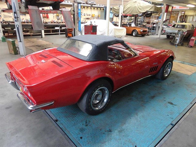 1969 chevrolet corvette roadster | american sports car - afbeelding 24 van  71