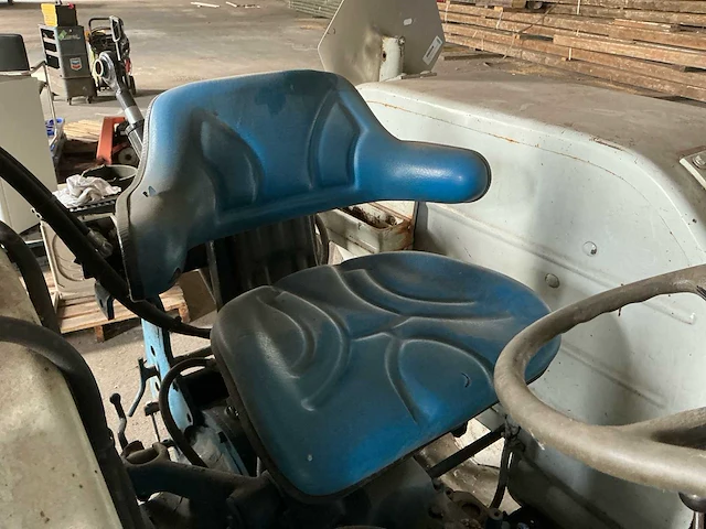 1969 ford 3000 2wd diesel tractor – hydraulische topstang – nl kenteken - afbeelding 17 van  28
