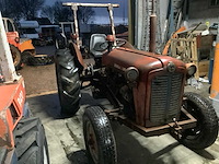 1969 massey ferguson imt oldtimer tractor - afbeelding 9 van  14