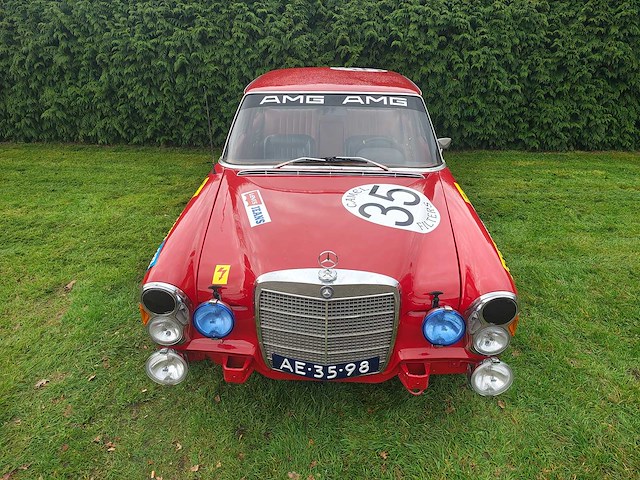 1969 mercedes-benz - red pig amg - 200-280 (w108) - 280 sel - oldtimer - afbeelding 31 van  36