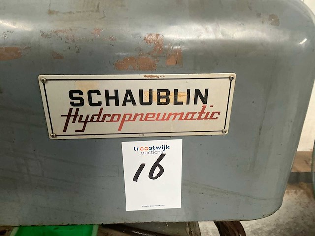 1969 schaublin 120hp hydropneumatic parallel draaibank - afbeelding 3 van  15