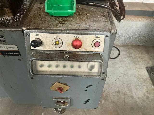 1969 schaublin 120hp hydropneumatic parallel draaibank - afbeelding 10 van  15