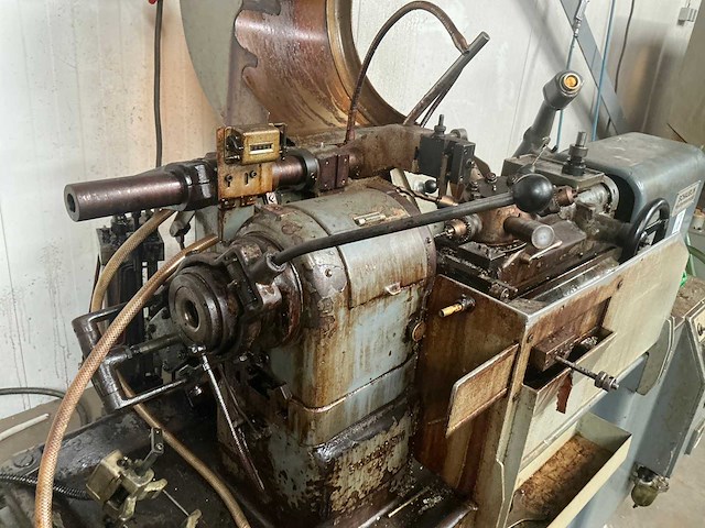 1969 schaublin 120hp hydropneumatic parallel draaibank - afbeelding 13 van  15