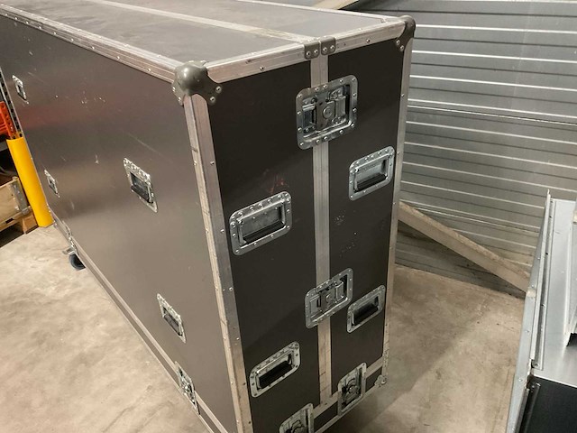 196x59cm flightcase - afbeelding 1 van  1