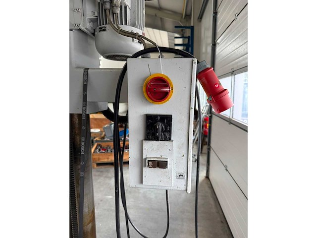 1970 alzmetall ab 3 esv kolomboormachine - afbeelding 12 van  13