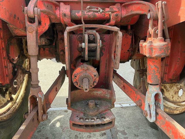 1970 belarus t40 oldtimer tractor - afbeelding 2 van  24