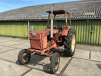 1970 belarus t40 oldtimer tractor - afbeelding 1 van  24