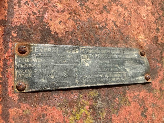 1970 belarus t40 oldtimer tractor - afbeelding 13 van  24