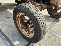 1970 belarus t40 oldtimer tractor - afbeelding 15 van  24