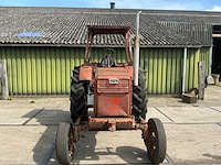 1970 belarus t40 oldtimer tractor - afbeelding 12 van  24